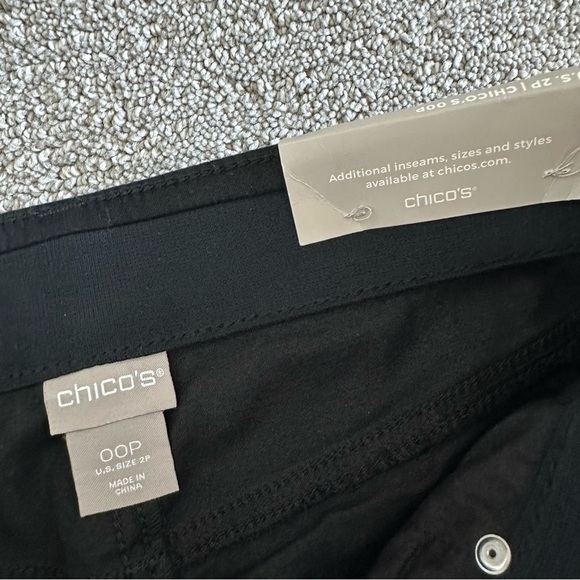 Chico’s Secret Stretch Smoothing Jegging Size 00P/US 2P - Picture 2 of 9